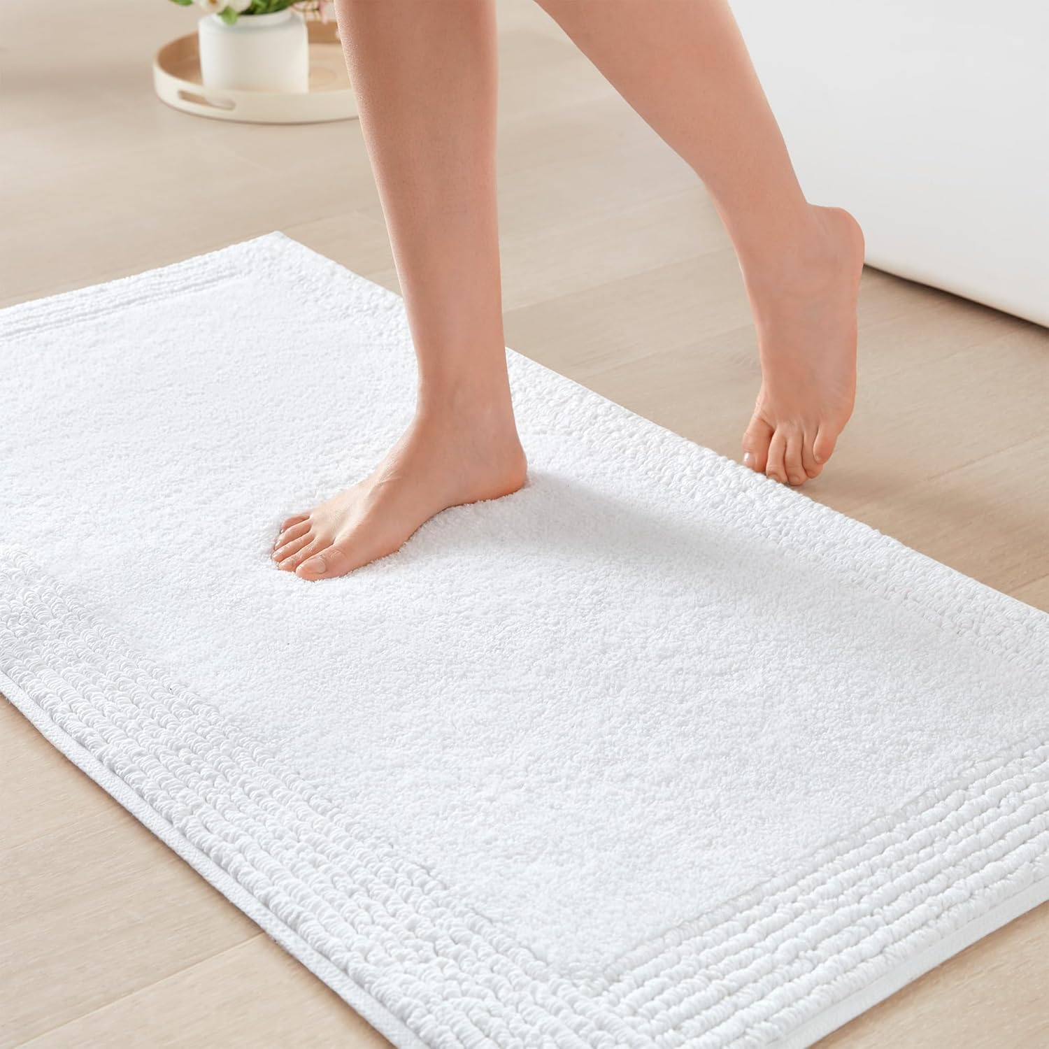 The Best Luxury Bath Rugs for 2026